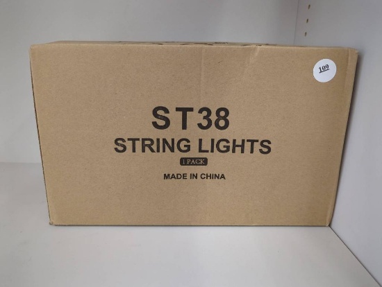 ST38 LED String Lights, 37 Bulbs, 100 ft, Open Box