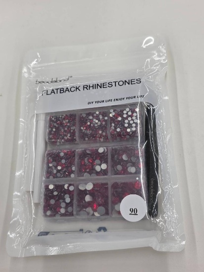 Pack of Flatback Rhinestones with Multiple Compartments