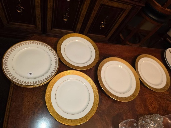 7 GOA France and R.C. Limoges-Lavaud Plates,