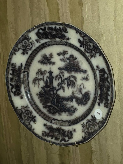 Ironstone Plate with Oriental Motif, 9 1/2D,