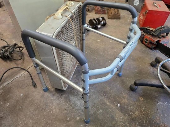 Lianjindun Mobility Walker and Metal Box Fan
