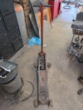 Jack With Metal Construction and Hydraulic Mechanism
