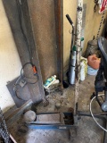 Auto Specialties Mfg. Co. 2,500-Lb Capacity Hydraulic Jack,