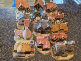 13 Decorative Miniature Houses