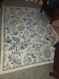 Floral Area Rug with Blue and Ivory Pattern, 59x83W
