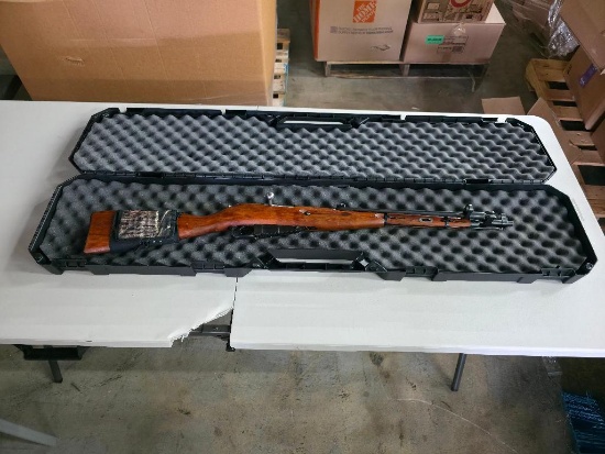 1946 Lee Harvey Oswald Rifle, Same Type of gun Used IN the Assassination of J.F.K. SN# NR2591, Is in