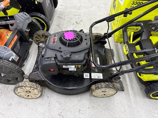 Open Box Murray MNA152506 Gas Lawn Mower with E450 Engine, our price $224.99