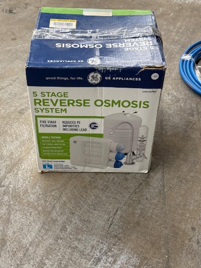Open Box GE Appliances 5-Stage Reverse Osmosis Filtration System (Model GXRV40TBN)