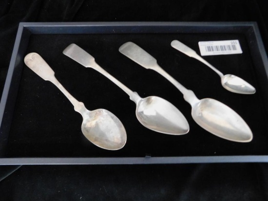 Group of 800 Silver Vintage Spoons 161 Gr