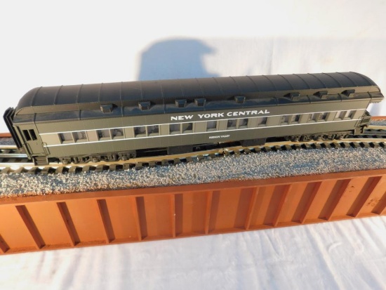 Lionel No. 6-19083 2567 NYC Heavyweight " Hudson Valley" Observation Car
