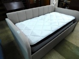 Modern upholstered Day Bed Adjustable