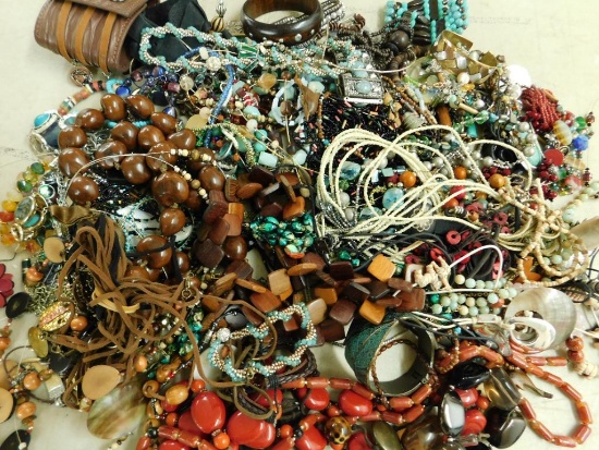 Bulk Costume Jewelry - Approx. 10# #9