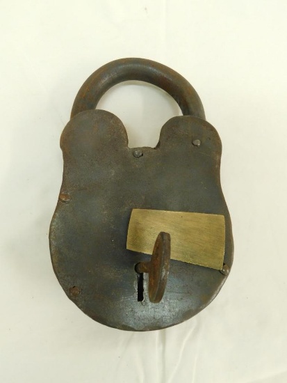 Heavy Metal Giant Padlock with Key