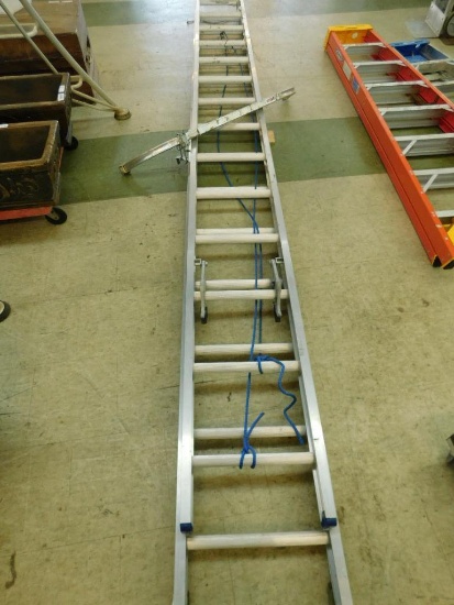 Louisville Ladder - 28' Aluminum Extension Ladder with Window Guard