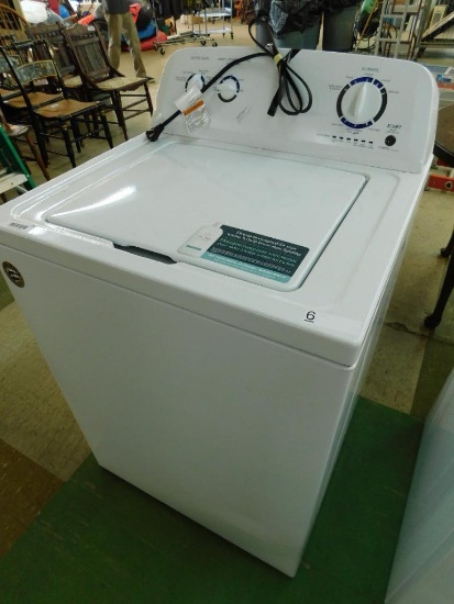 Amana Top Loading Washing Machine - Model NTW4516FWS
