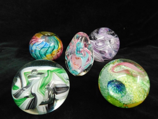 Box Lot of 3 Unsigned Blown Glass Art Paperweights - 2 Signed - Unable to get Name