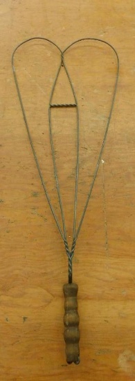 Vintage Rug Beater