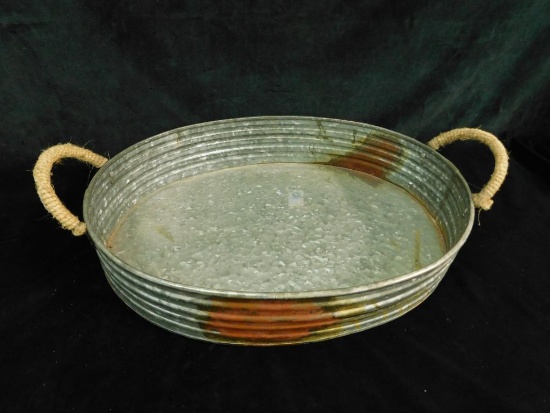 Metal Deep Oval Tray with Handles