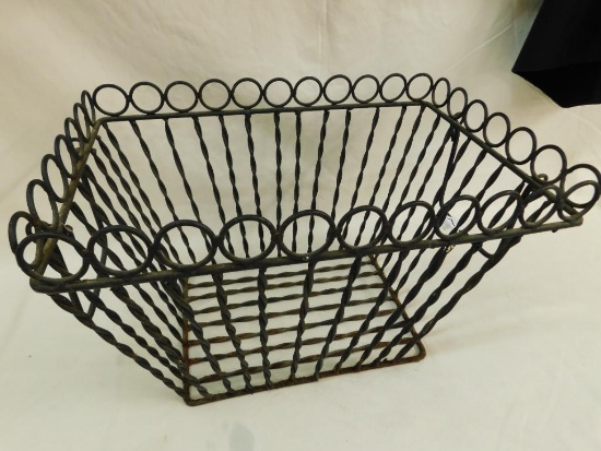 Metal Wire Basket - with Handles - 9.5" x 15.5" x 10"