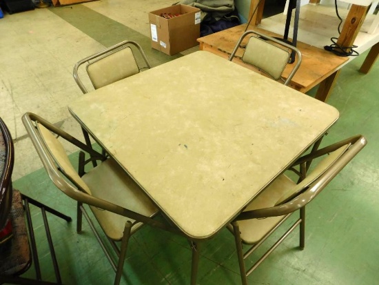 Folding Card Table with 4 Metal Folding Chairs