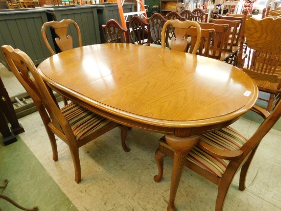 Thomasville Oval Dining Room Table With 4 Chairs