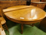 Round Oak Dining Table with 1 Leaf - 28.5