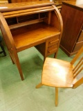 Vintage Childs Roll Top desk with Chair - Desk 32