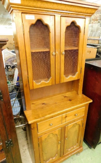 Wire Door Pine Step Back Cabinet