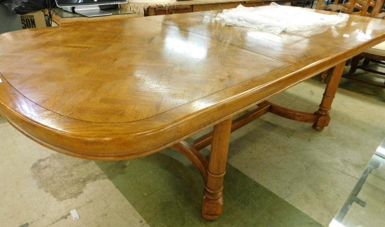 Century Furniture Co. - Parquet Top Oak Dining Room Table - 2 Leaves - Fitted Linens Included