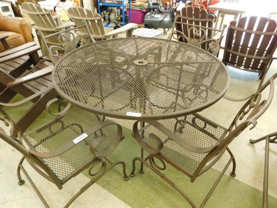 5 Piece Patio Set - Table and 4 Spring Chairs