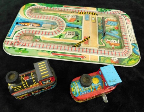 Vintage Franconia Products - Litho Tin Wind Up Train Track with Key - 9.25" x 5.75"