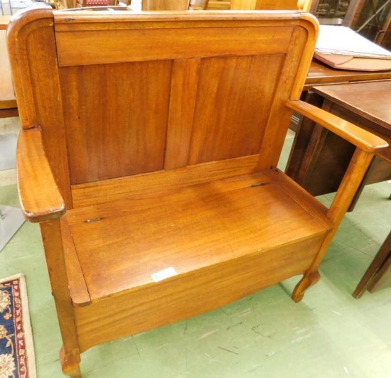 Hall Bench with Storage - Mahogany - 41" x 41" x 60"