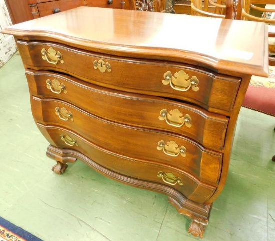 Wellington Hall - Serpentine Claw Foot Commode - Bombay Sides - 34" x 36" x 20"