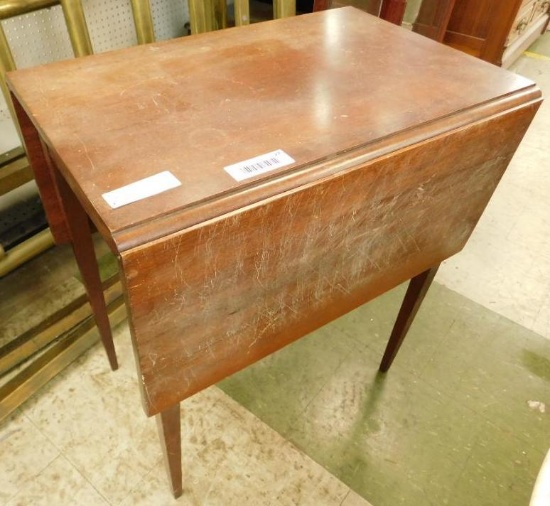 Drop Side End Table - 26.5" x 33" x 26" Open