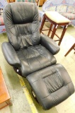 Leather Lane Leather Chair with Matching Ottoman - Chair 39