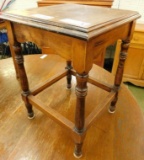 Small Wood Stand - 17