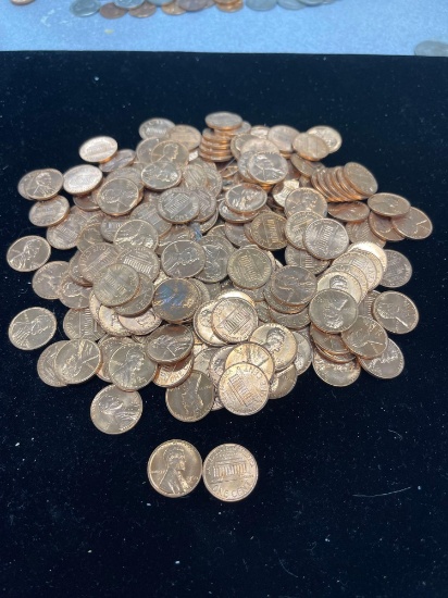 Lot of 200 1960-D small date Lincoln pennies BU
