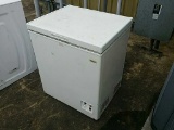 Magic Chef MCCF5W Chest Freezer