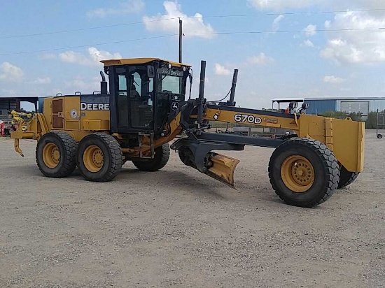 2009 John Deere 670D Motor Grader