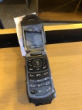 Verizon Samsung Cell Phone w/Case