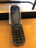 Verizon Samsung Flip Cell Phone w/Case