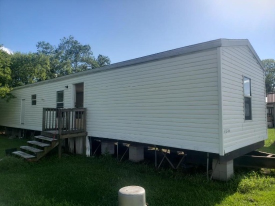 2006 ***OFF-SITE*** 14' x 65' Mobile Home