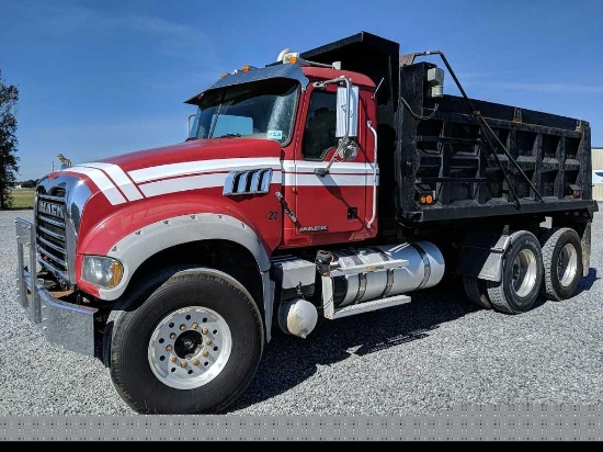 2011 Mack Granite GU713 T/A Dump Truck