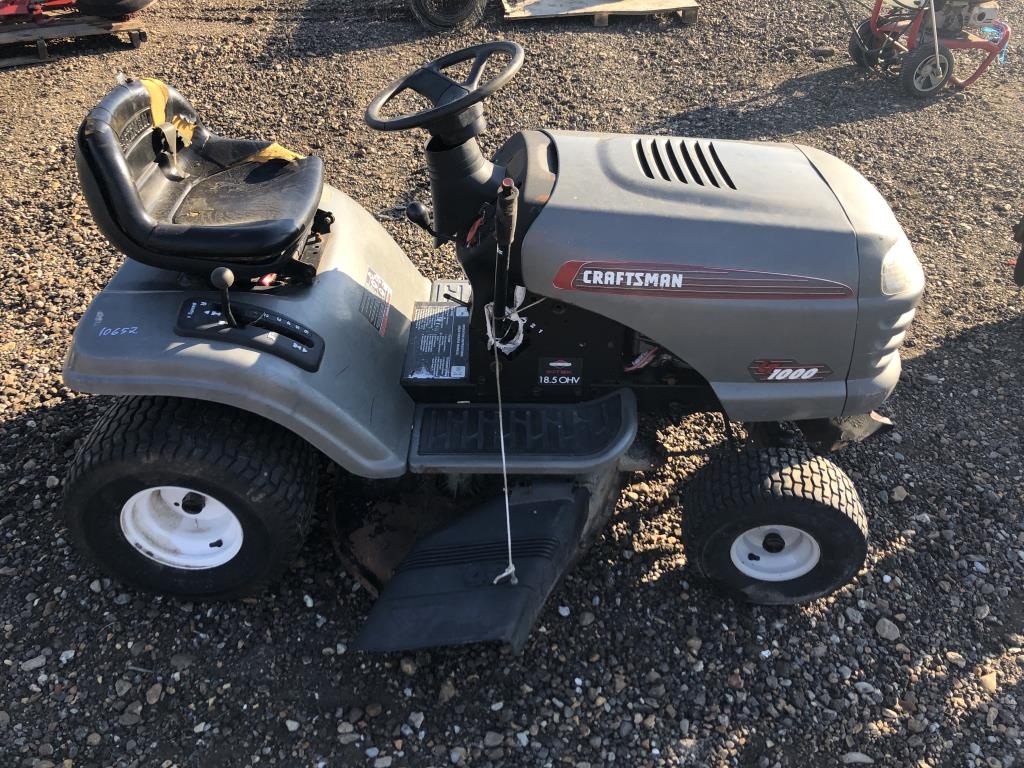 Craftsman LT1000 Riding Mower | Heavy Construction Equipment Light  Equipment & Support Landscape & Commercial Lawncare Commercial Mowers  Riding Mowers | Online Auctions | Proxibid