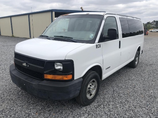 2005 Chevrolet G2500 Van