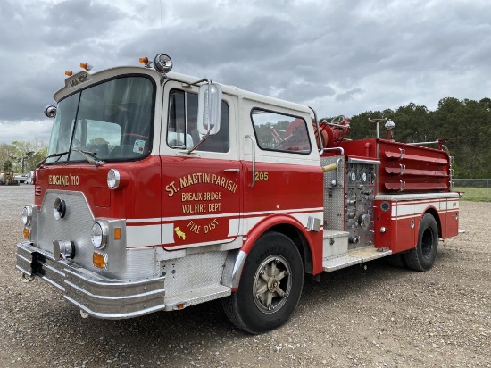 1974 Mack Pumper Fire Truck