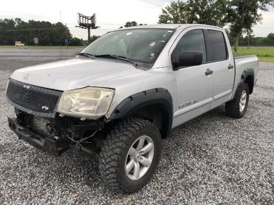 2012 Nissan Titan Pickup Truck