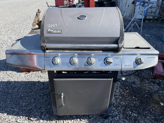 Gas Grill