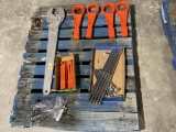 Pallet of Misc tools