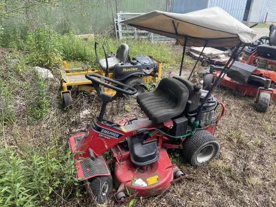 Snapper SR1642 Riding Mower